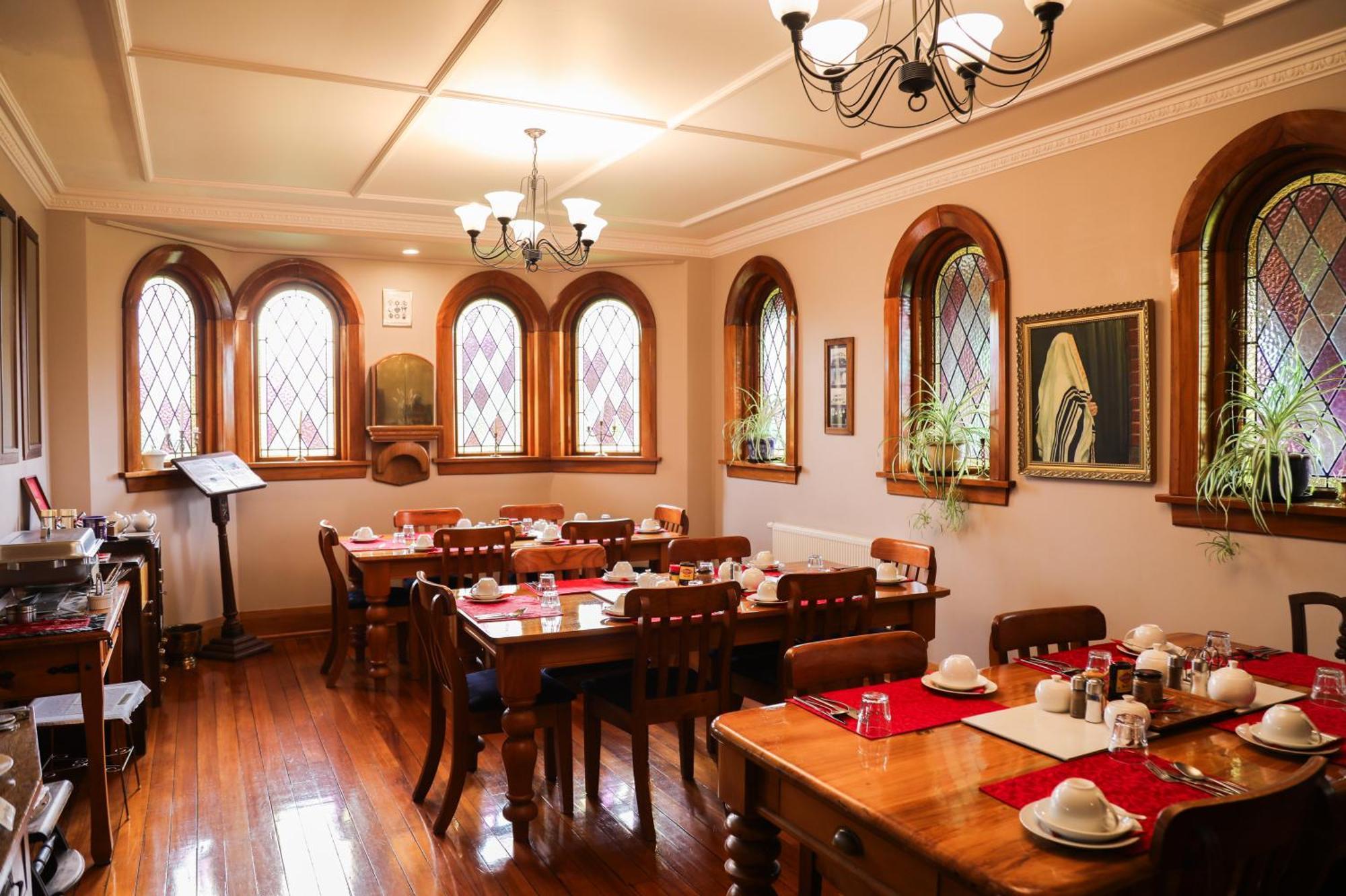 Te Anau Lodge Екстер'єр фото