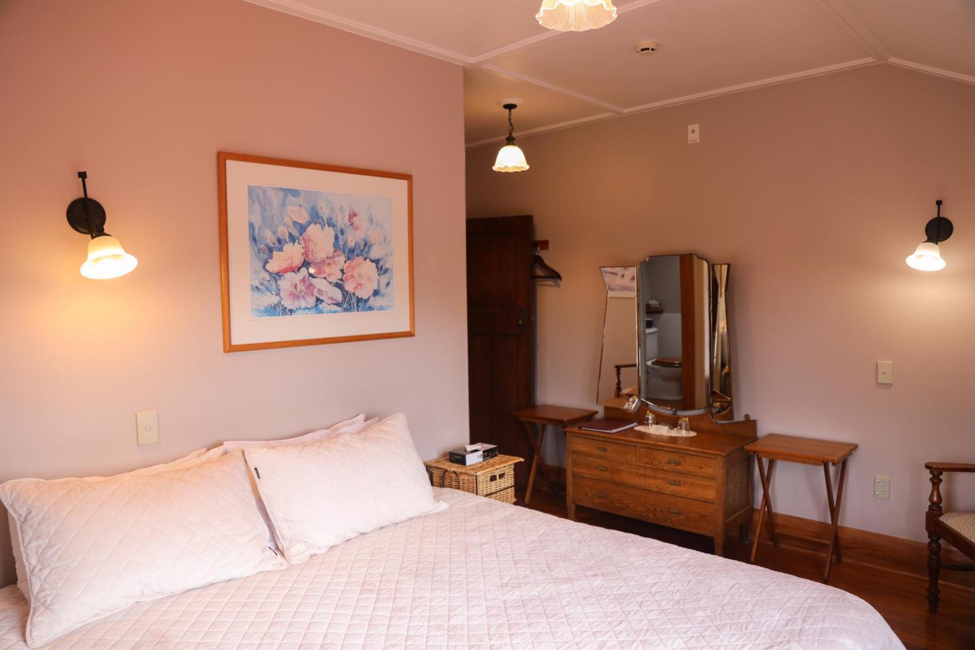 Te Anau Lodge Екстер'єр фото