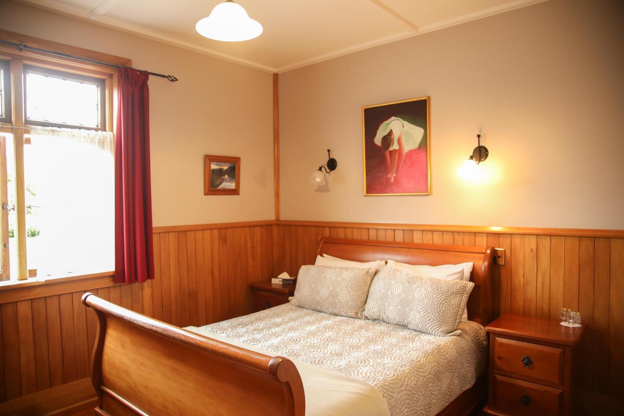 Te Anau Lodge Екстер'єр фото