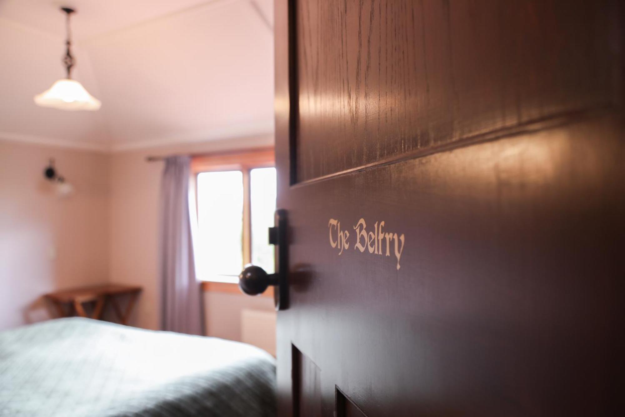 Te Anau Lodge Екстер'єр фото