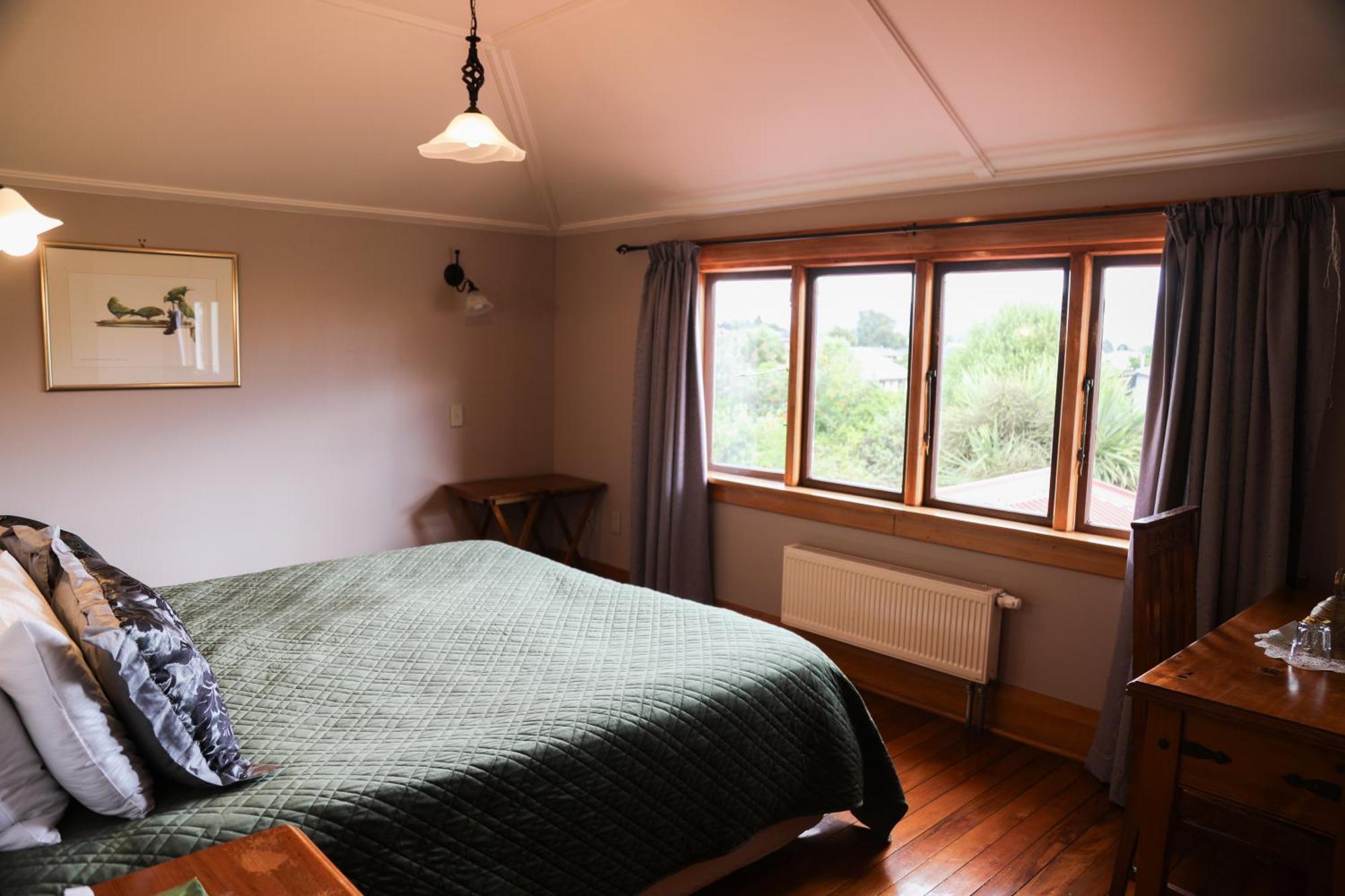 Te Anau Lodge Екстер'єр фото
