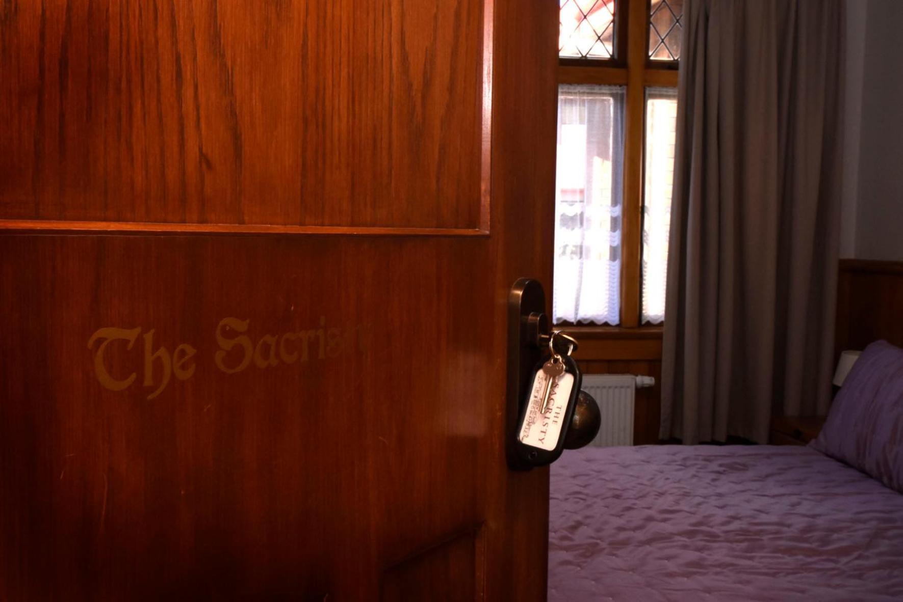 Te Anau Lodge Екстер'єр фото